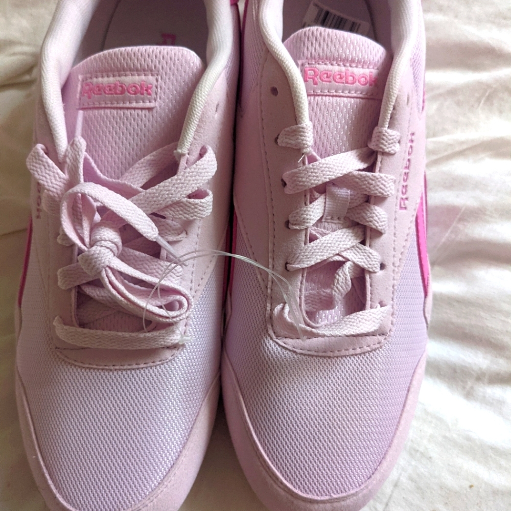 Pink on Pink Reebok Classics - Picture 4 of 6
